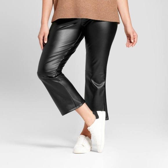 New WWW Black Faux Leather Crop Flare Pants [B6] - Picture 3 of 8